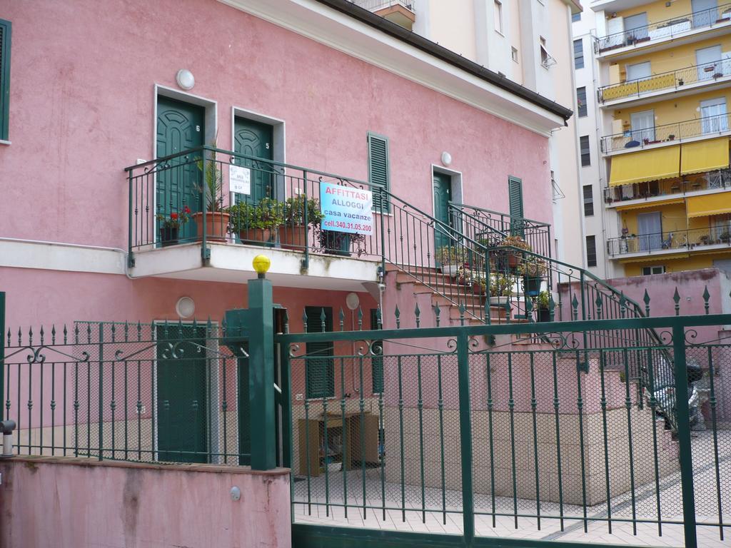 Villamareblu Вентимилья Номер фото